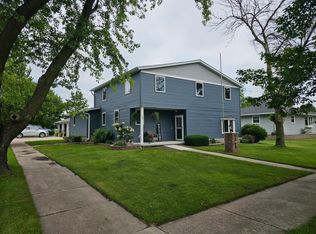 108 NW Lewison St, Adams, MN 55909