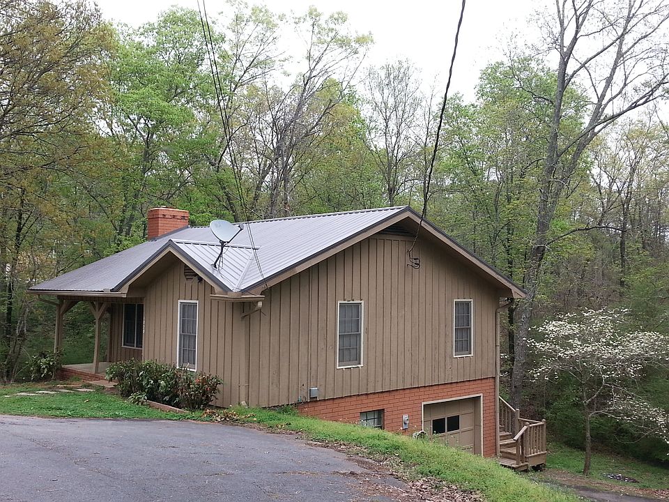 Single level with basement. 