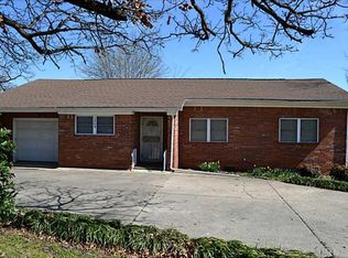 1904 S West St, Fort Smith, AR 72901