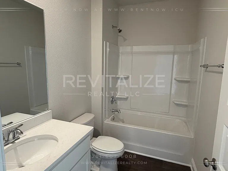 14930 Dayton Cir — Photo 7