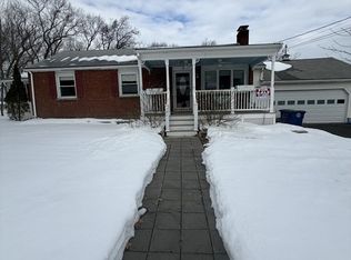 15 Calvin St, Braintree, MA 02184