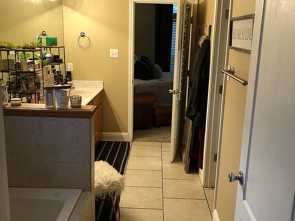 5th image of 5306 Sherwood Dr