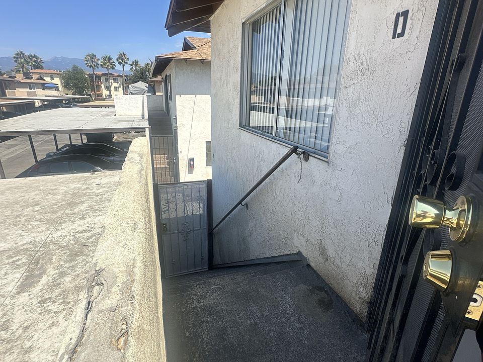 1st image of 1190 W Valencia Ave #D