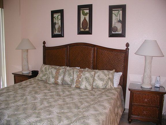 4th image of 1000 Padre Blvd Unit 320