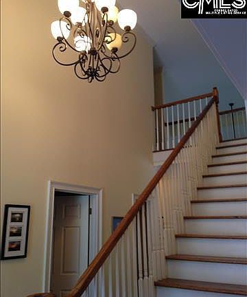 5th image of 4 N Sweetbriar Ln