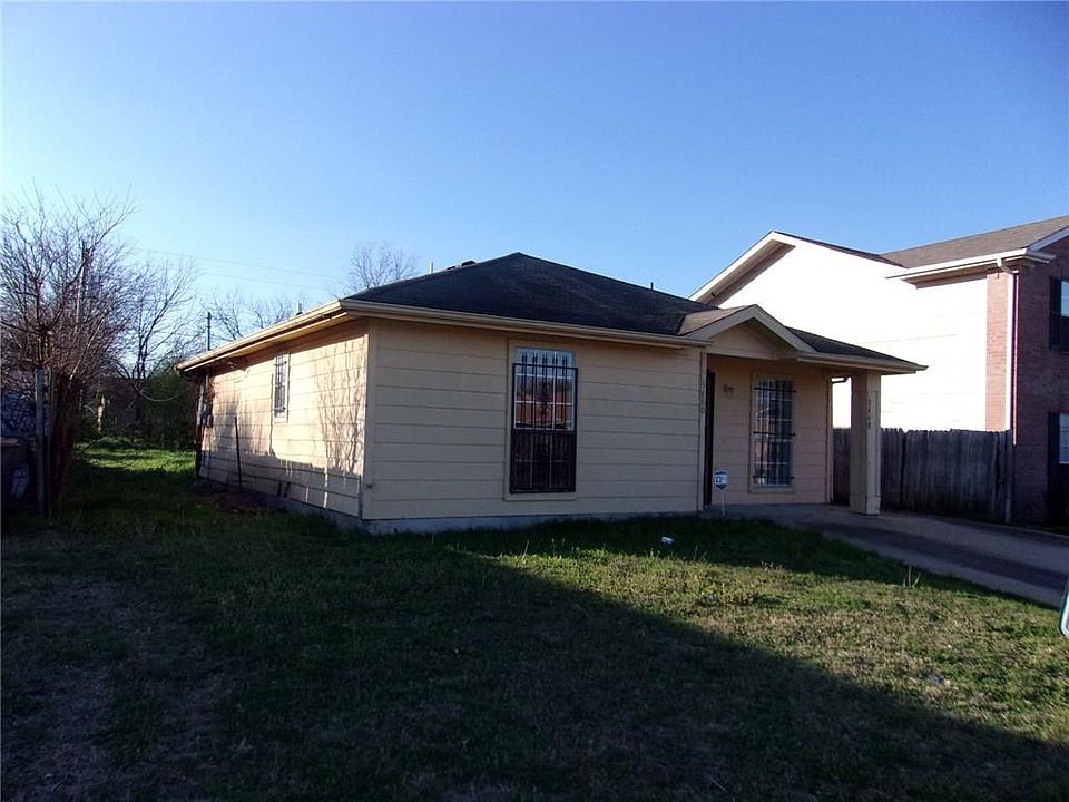 1st image of 3460 Pinebrook Dr