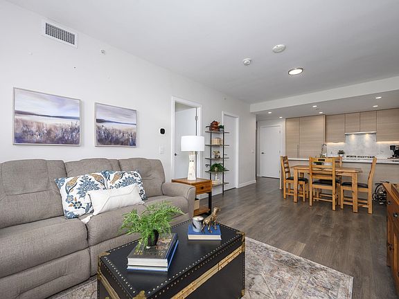 5th image of 305 Morrissey Rd #1801