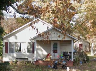 501 B H Parrish Rd, Benson, NC 27504