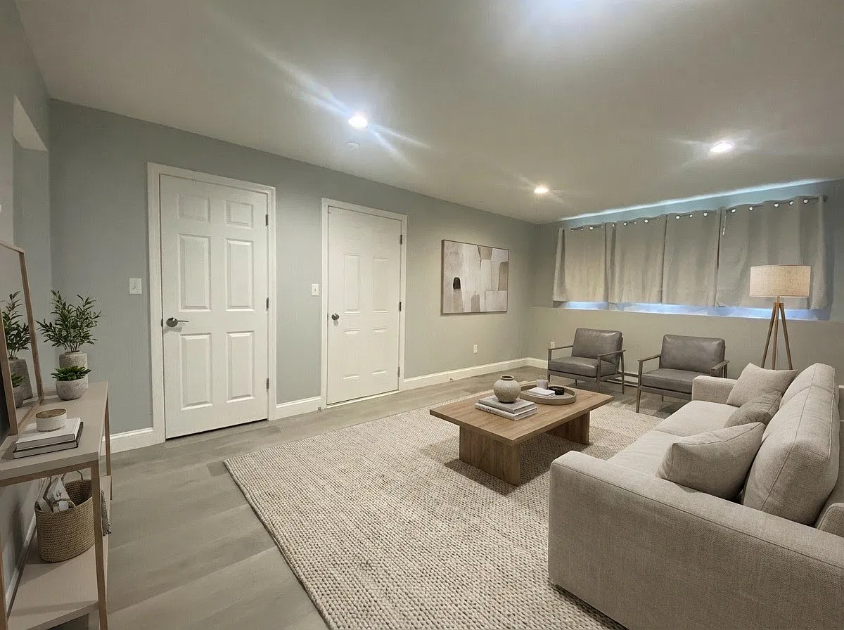 2 bed, $1,600 — Photo 2