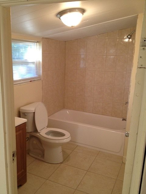 2nd image of 726 Lou Ann Dr