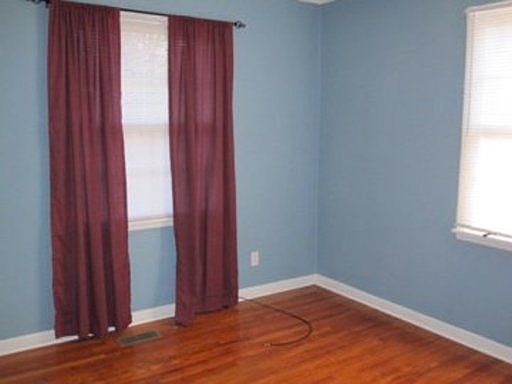 3rd image of 4315 Davron Ln