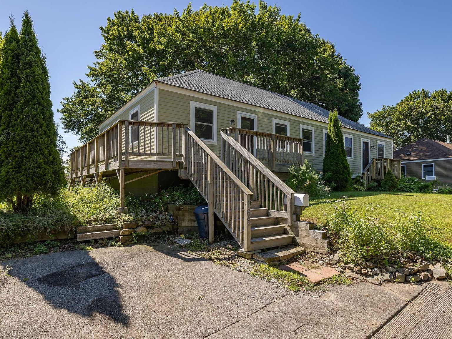 166 Manson Ave, Kittery, ME 03904 Zillow