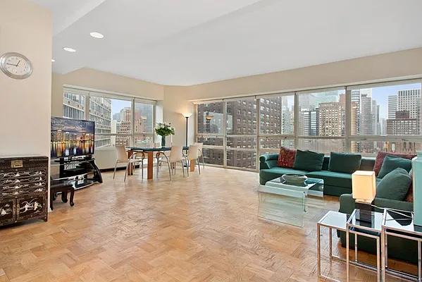 Rented by Keller Williams NYC | media 18