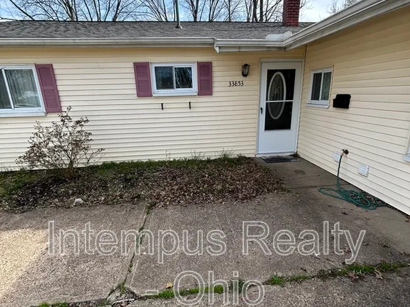 33853 Patton Dr, North Ridgeville, OH 44039