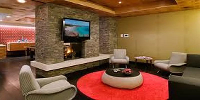 Sold by Mercer Partners International LLC | media 36