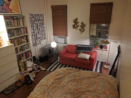 Rented by Mdays Realty | media 2