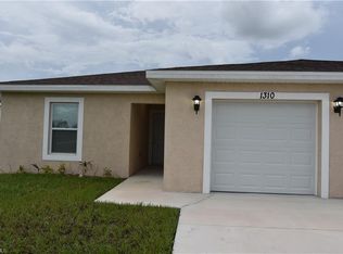 1310 SW 7th Ct, Cape Coral, FL 33991