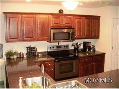 2nd image of 1426 King St