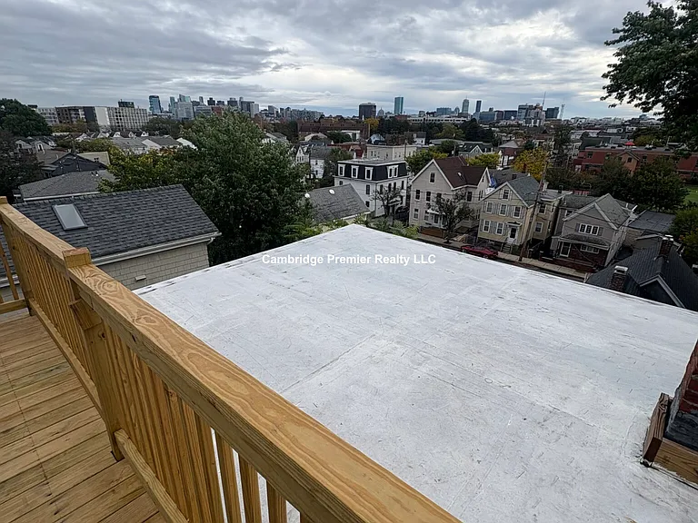 16 Flint St #2 — Photo 7
