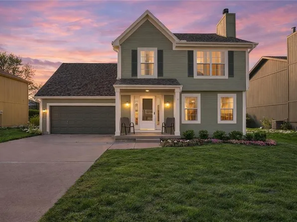 7436 N Lewis Ave, Kansas City, MO 64158