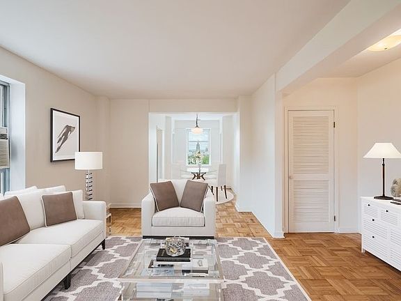 2nd image of 814 Carroll St #6G
