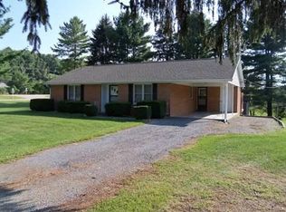 17 Faircrest Dr, Fairfield, VA 24435