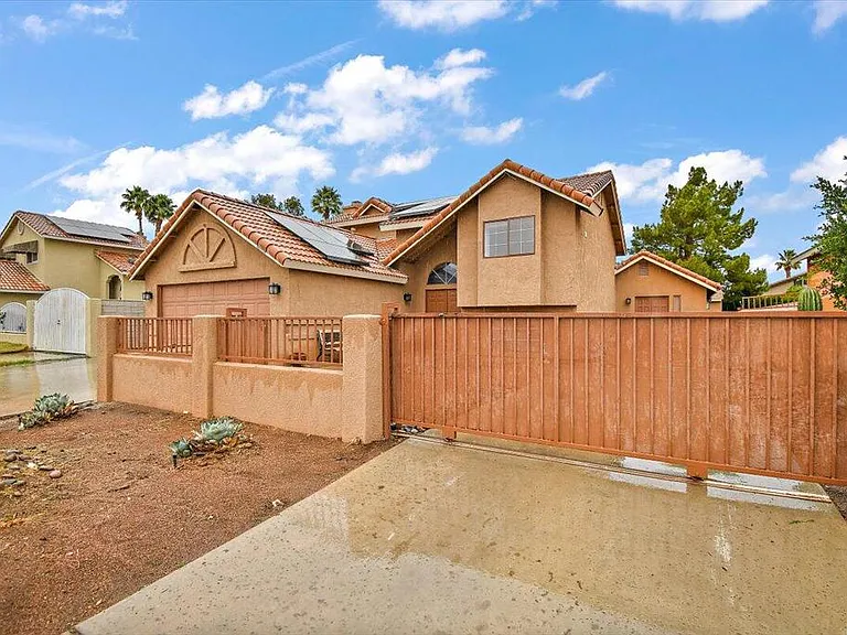 68954 Durango Rd — Photo 3
