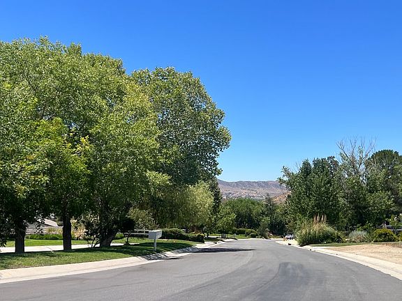 4th image of 1830 Shadow Canyon Rd