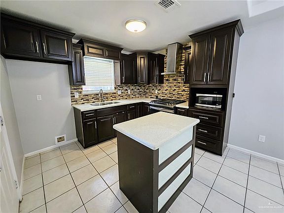 5th image of 119 N Trosper Blvd