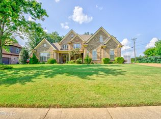 10880 Wiseman Dr, Olive Branch, MS 38654