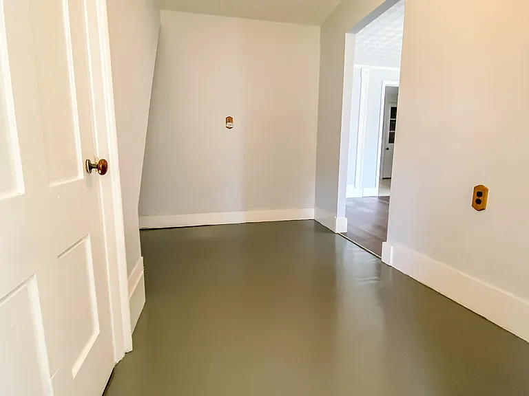 342 Main St #B — Photo 9