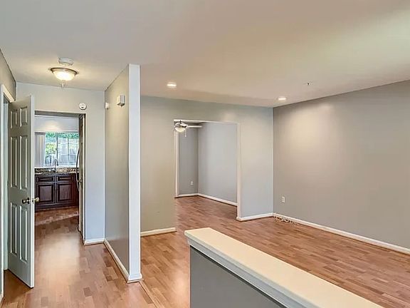 3rd image of 2512 Little Vista Ter