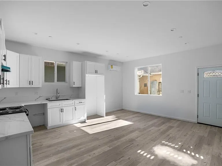 20536 Enadia Way — Photo 3