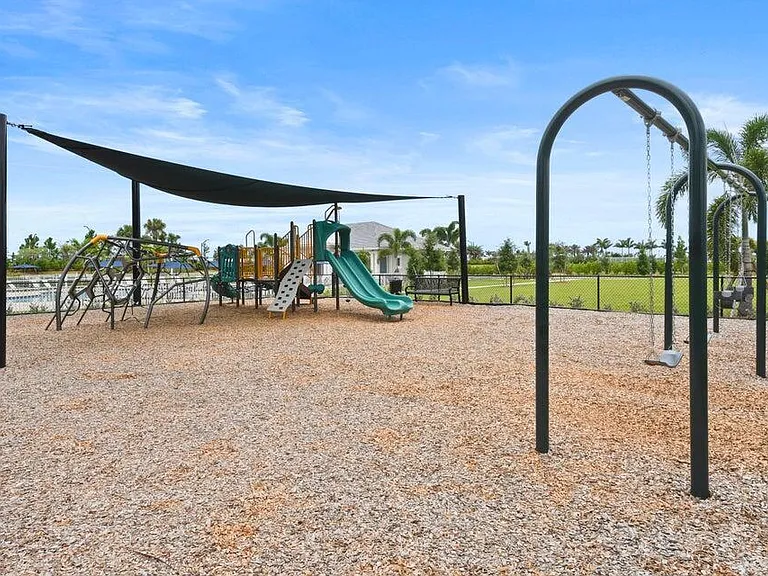 10437 SW Captiva Dr — Photo 57