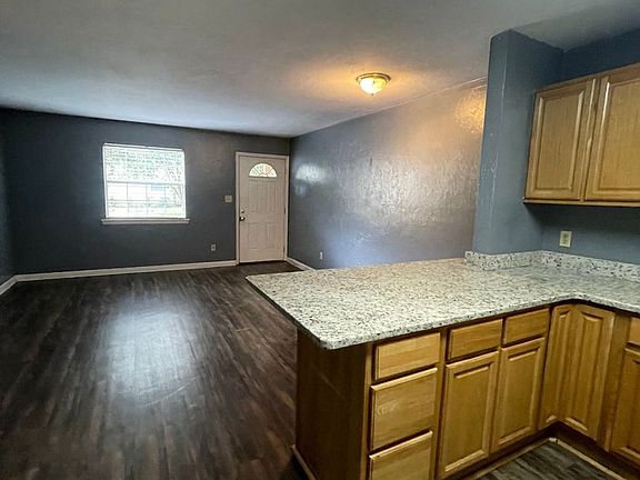 5th image of 502 McKeithen St #3A