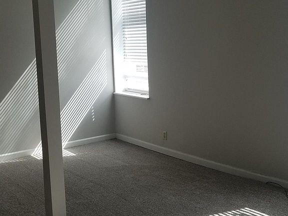 2nd image of 3556 Shenandoah Ave APT 205