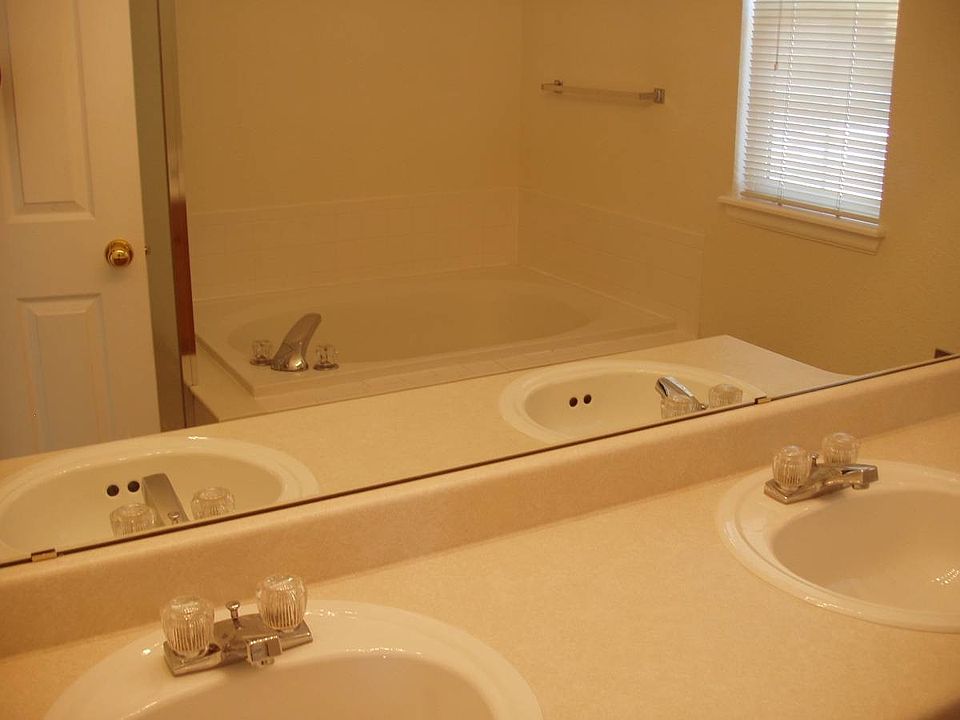 2nd image of 4770 S Lisbon Way