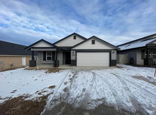 3642 S Rosa Parks Way, Nampa, ID 83686
