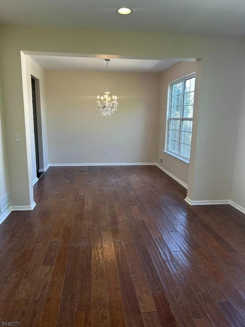 4 bed, 2.5 bath, $3,750 — Photo 3
