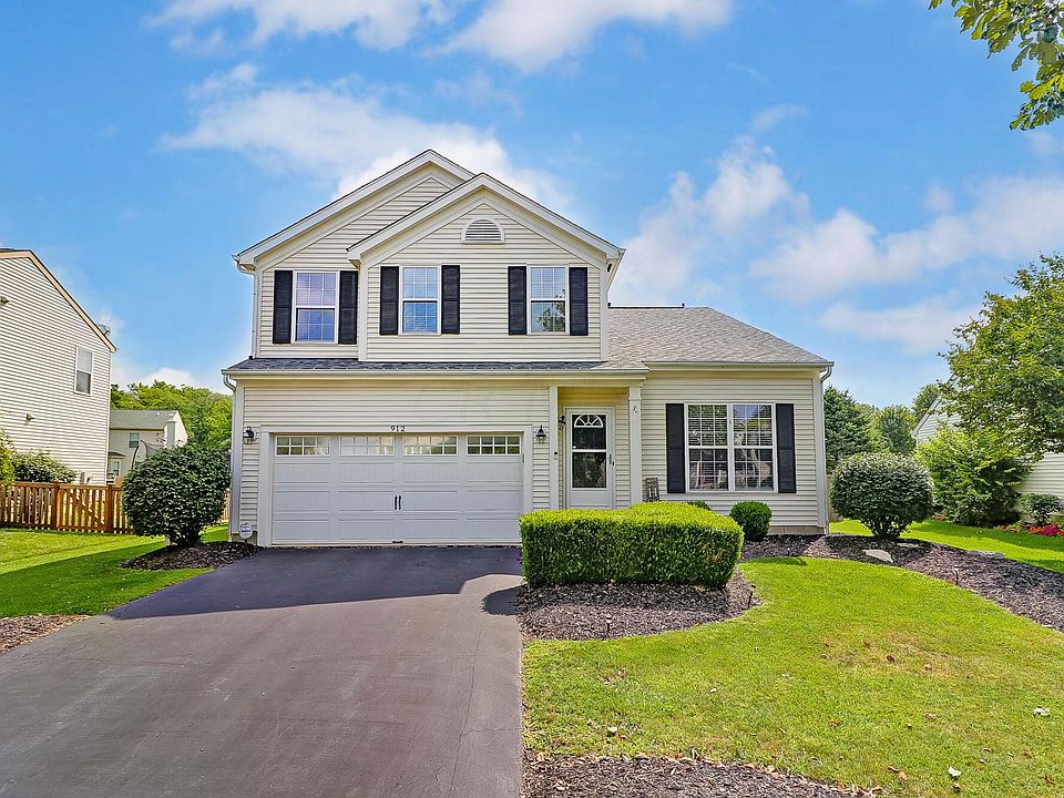1st image of 912 Military Dr
