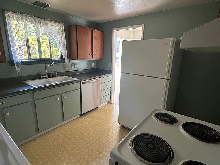 14524 Sherman Dr NW — Photo 12