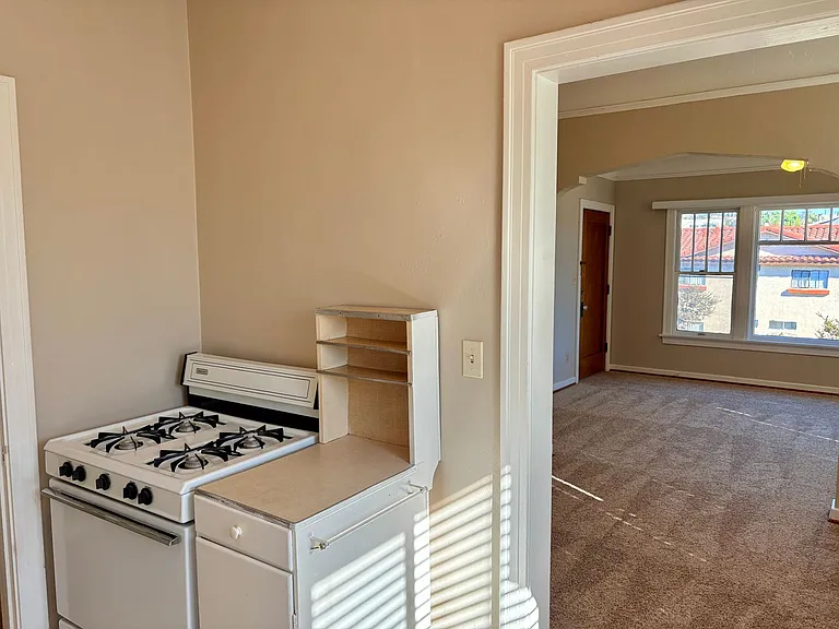 3820 Arizona Street — Photo 2