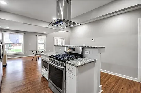 2367 Collier Dr — Photo 9