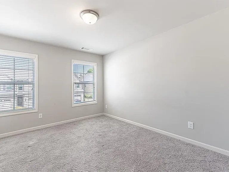 2414 Morgan Place Dr — Photo 41