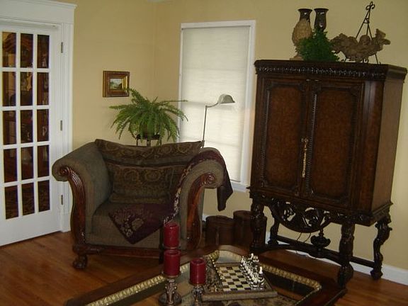 Formal living room