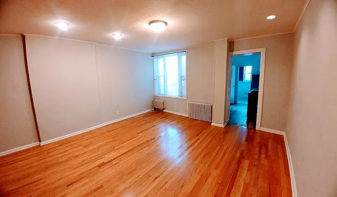 Rented by Frank Galeano Licensed Real Estate Broker INC | media 22