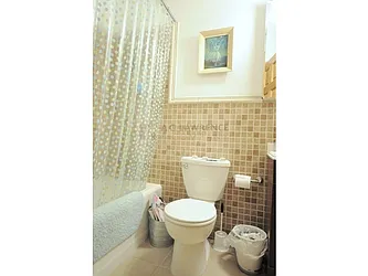 Rented by Aclawrence