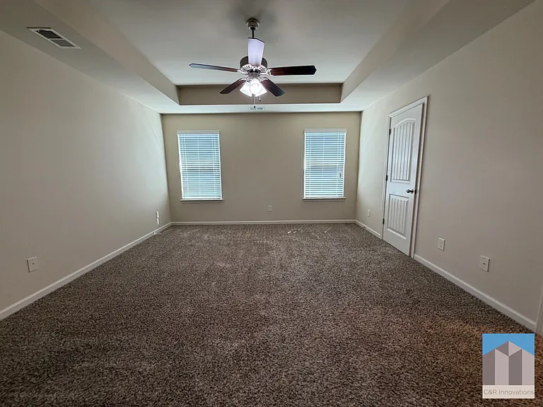 881 Franklin Mill Trce — Photo 14