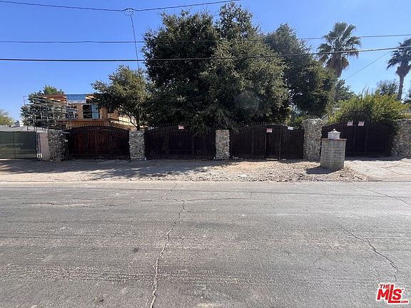 2nd image of 6126 Melvin Ave