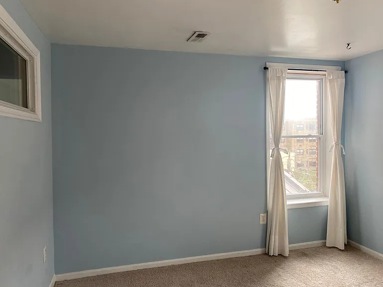 14 Harvard St NW #403 — Photo 8